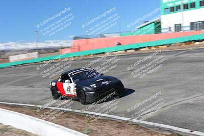 media/Feb-26-2023-Speed Ventures (Sun) [[7ac2dc7a13]]/1-SSC Spec vett race/session 1 turn 3/